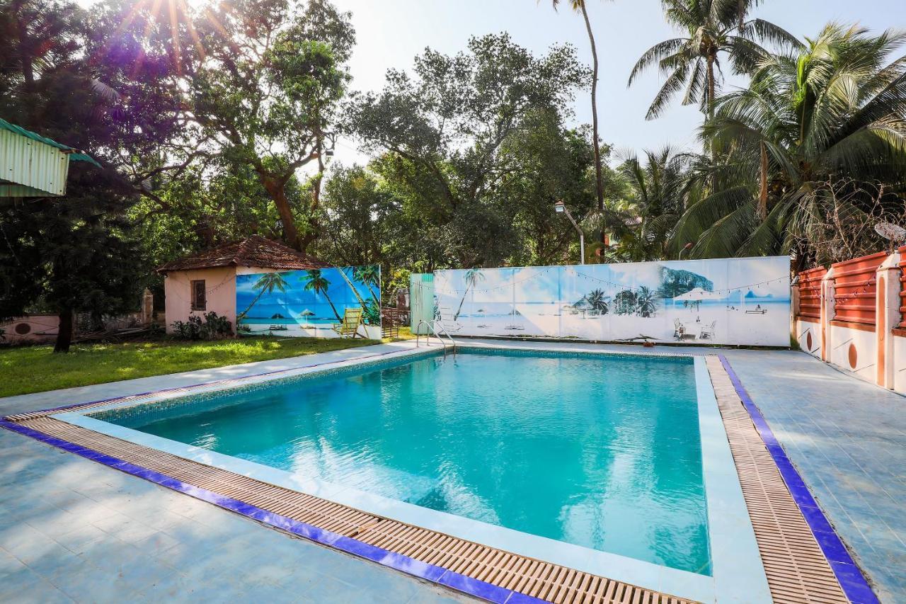 Spot On 37412 Hotel Priti International Mapusa Kültér fotó